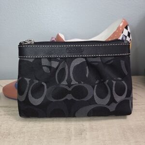 Coach Signature Pleated Medium Wristlet, Black & Grey/Blue, EUC